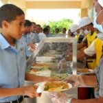Dos mil oferentes participan en licitación para almuerzo escolar