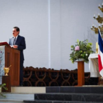 ESPAÑA: Embajador RD aclara caso Julio Iglesias no es de su competencia