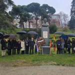 MADRID: Dominicanos honran a Duarte con ofrenda floral