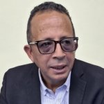 Vicente llama partidos cumplir 10 % para formación política