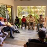 Abel comparte con dirigentes del PLD y arroceros en Dajabón