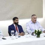 Abinader y EU gestionan liberación piloto detenido en Guinea