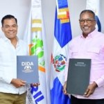 DIDA e IDOPPRIL firman acuerdo para fortalecer derechos de los trabajadores y la eficiencia del SDSS