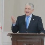 Eduardo Estrella destaca valores de DxC en su 16 aniversario