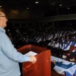 Llama jóvenes a seguir legado Peña Gómez por la democracia