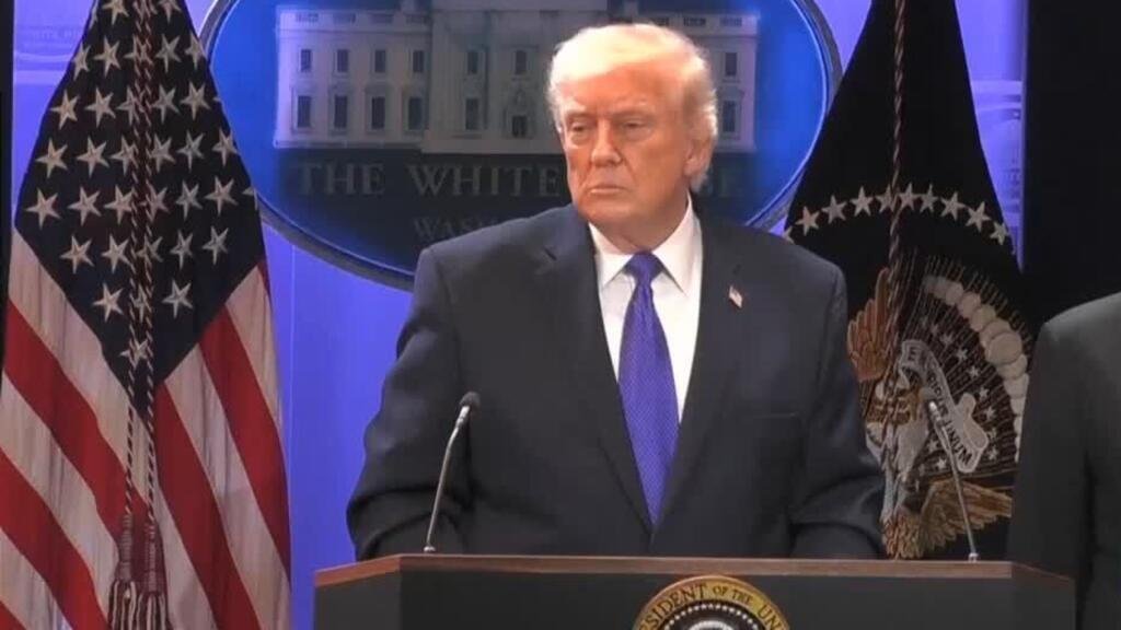 Líderes se pronuncian sobre aumento de los aranceles de Trump al 15%