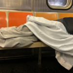 NY: Alcalde Mandani insta a desamparados a buscar refugios