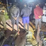 Ocupan 136 paquetes cocaína en lancha en costa este de RD