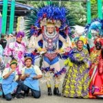 SANTIAGO: Se inicia carnaval con un derroche de colorido