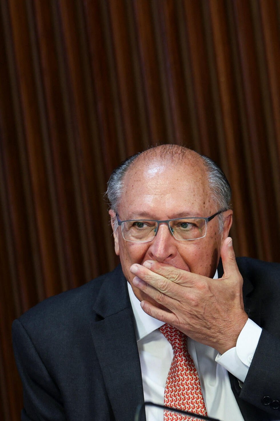 Archivo: el vicepresidente de Brasil, Geraldo Alckmin, observa durante una reunión ministerial en el Palacio de Planalto en Brasilia, Brasil, el 31 de marzo de 2026.