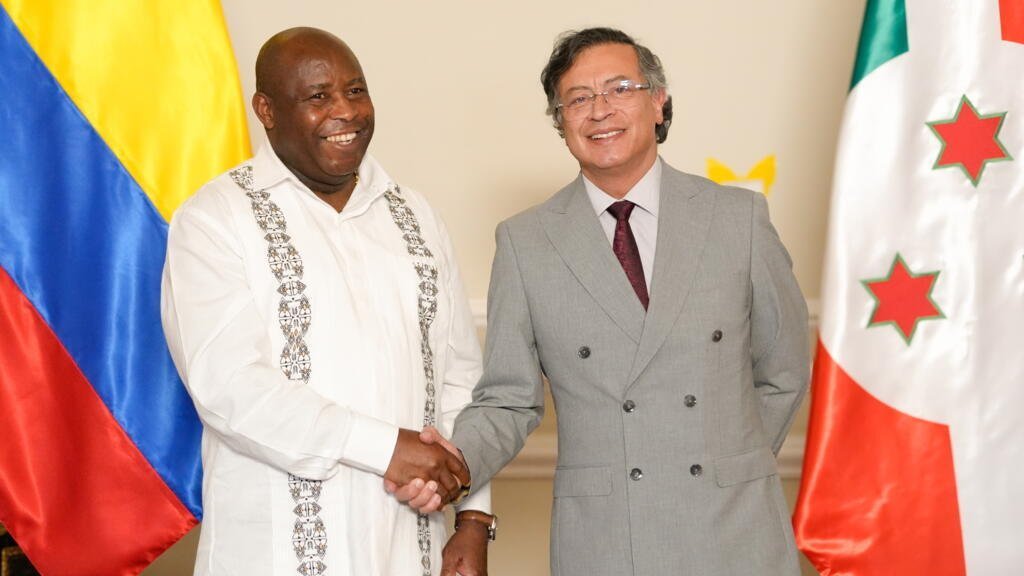 A handout photo made available the Colombian Presidency shows President Gustavo Petro (R) posing for a bilateral meeting with Burundian President Evariste Ndayishimiye (L) in Bogota, Colombia, 20 March 2026. Petro and his delegation held the meeting with Ndayishimiye ahead of the Community of Latin American and Caribbean States (CELAC) summit, scheduled for March 21, 2026. EFE/EPA/Presidencia de Colombia / HANDOUT EDITORIAL USE ONLY/NO SALES/ONLY AVAILABLE TO ILLUSTRATE THE ACCOMPANYING NEWS STORY (CREDIT REQUIRED)HANDOUT EDITORIAL USE ONLY/NO SALES