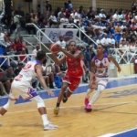 Cotorras del Gustavo y Sosúa Sharks en la final basket de PP