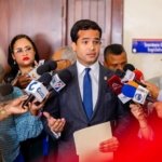 Dice 75 % de nuevos empleos provienen del sector público