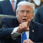 EEUU dice realizó un «poderoso» bombardeo a una isla petrolera