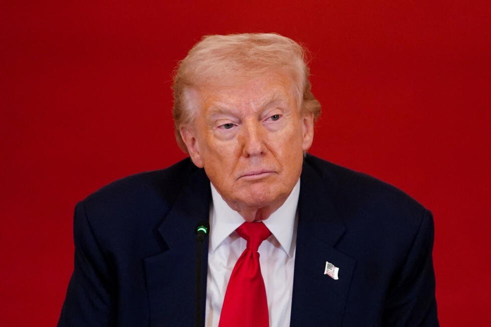 El presidente de Estados Unidos, Donald Trump, asiste a una mesa redonda sobre deportes universitarios en la Casa Blanca, en Washington D. C., el 6 de marzo de 2026.