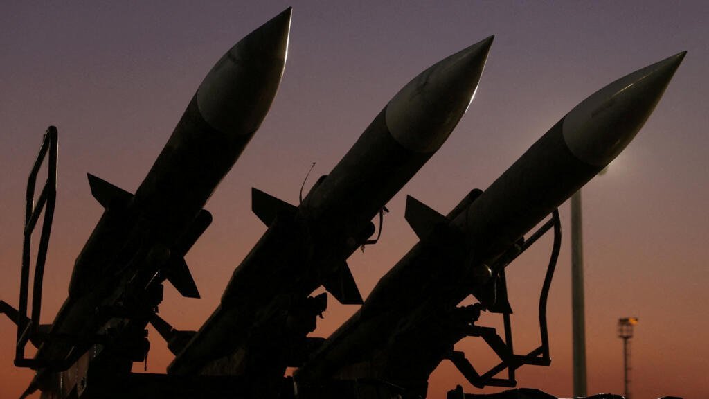 Archivo. Misiles iraníes se exhiben en el Museo de la Fuerza Aeroespacial del Cuerpo de la Guardia Revolucionaria Islámica en Teherán. 12 de noviembre de 2025.