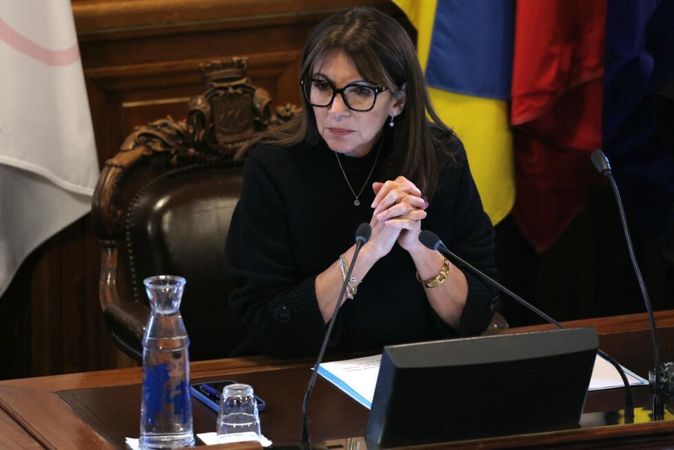 Anne Hidalgo, durante su último consejo municipal en el Ayuntamiento de París, el 9 de febrero de 2026.