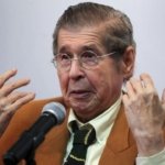 Muere el escritor peruano Alfredo Bryce Echenique a los 87 años