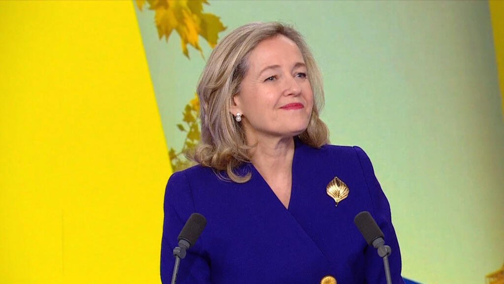 La presidenta del Banco Europeo de Inversiones, Nadia Calviño, durante su entrevista con Europa Hoy, habla del refuerzo de la inversión en defensa y del papel de Europa en el nuevo orden mundial.