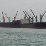 Trump pide a otros países que envíen buques a Ormuz para forzar desbloqueo del estrecho