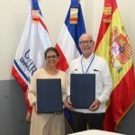 Voluntariado Banreservas y UNIROMANA firman convenio para otorgar becas a estudiantes sobresalientes