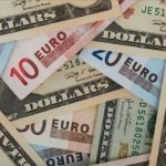 Dólar subió 18 cts. y euro bajó; eran vendidos a $59.92; $72.52