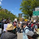 EU: Protestan el 1 de Mayo contra Trump y multimillonarios