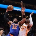 Nueva York aplastó a los Hawks con trilpe-doble de Karl Towns